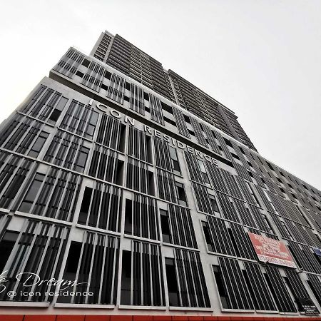 115m² 3 slaapkamer, 2 privé badkamer Appartement in Batu Burok Kuala Terengganu Buitenkant foto